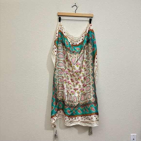 NWOT JOHNNY WAS Square Floral Silk Scarf / Wrap with Tassels in Multicolor - Picture 2 of 8